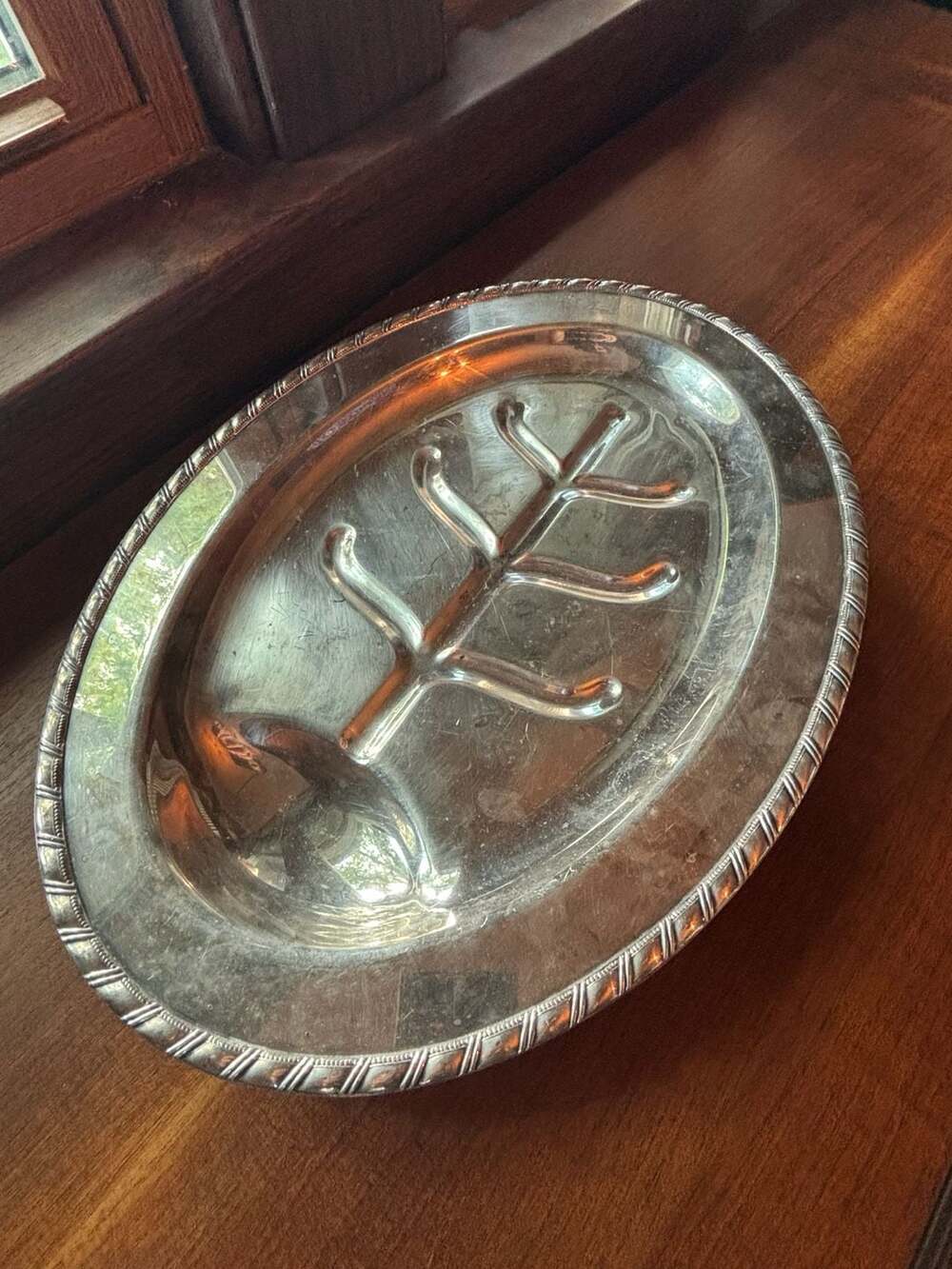 Vintage Silverplate Oval Footed Meat Platter with Tree and Well Juice Well